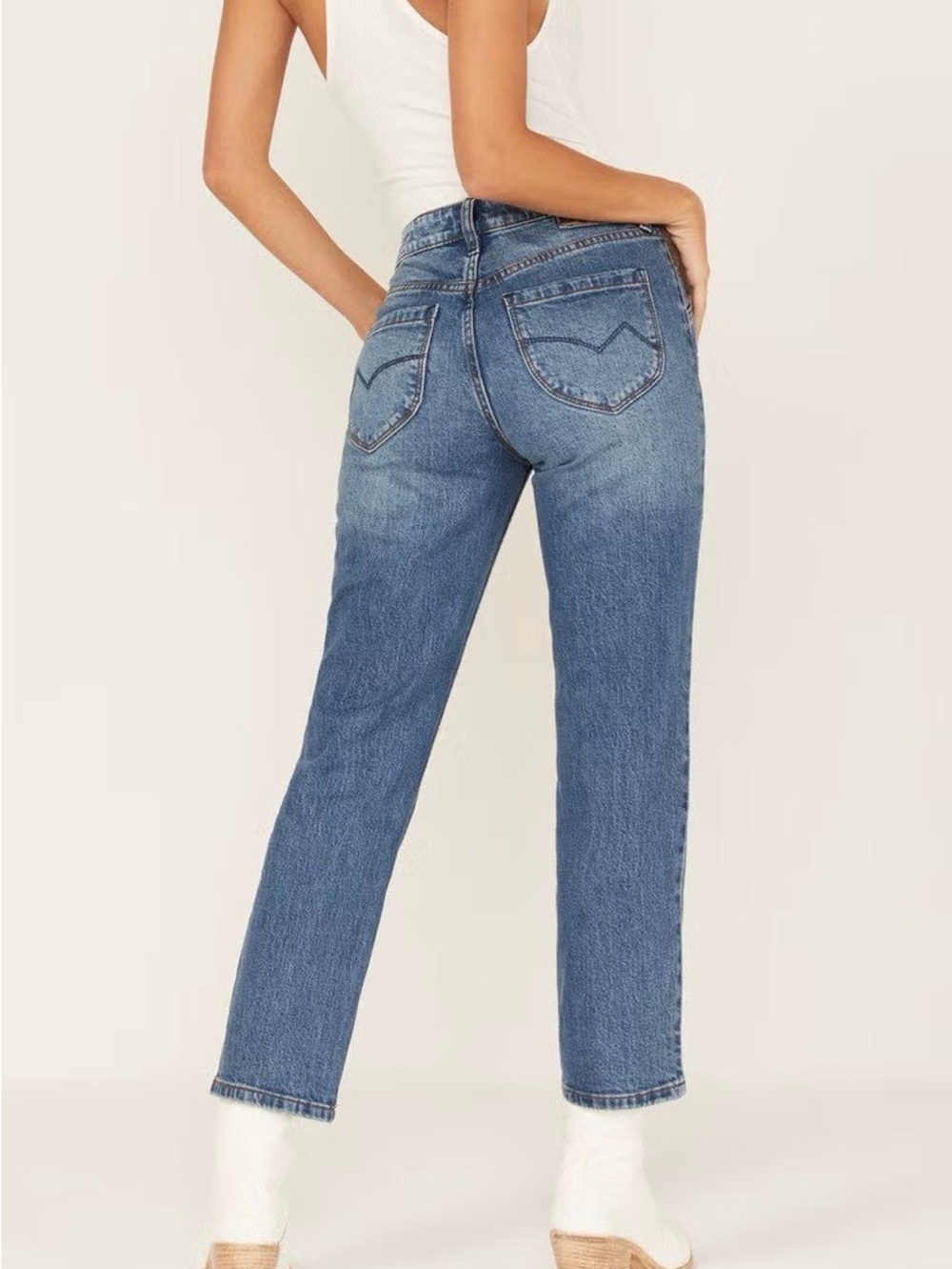 cleo Mid-Rise Straight Leg Jeans in Classic Blue Wash